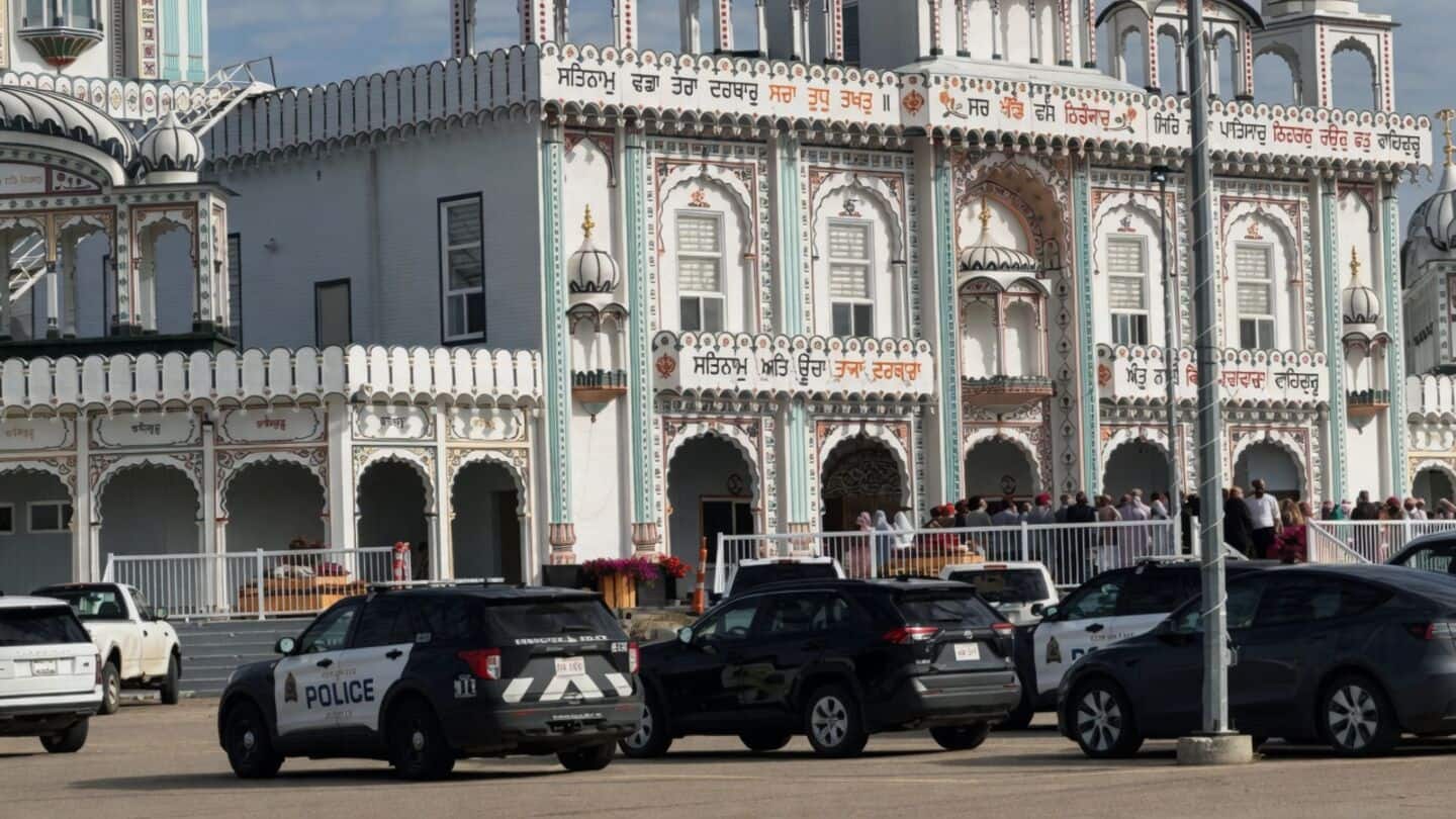 2 patrons of gurdwara stabbed in Canada's Edmonton 