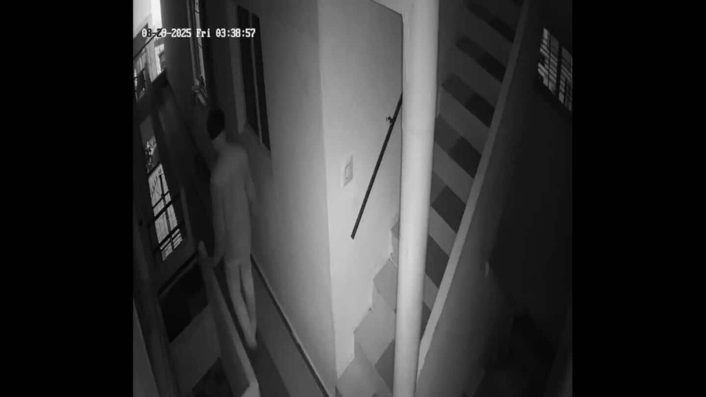 Bengaluru: Masked intruder enters PG, gropes 21-year-old as watchman slept Bengaluru: Masked intruder enters PG, gropes 21-year-old as watchman slept