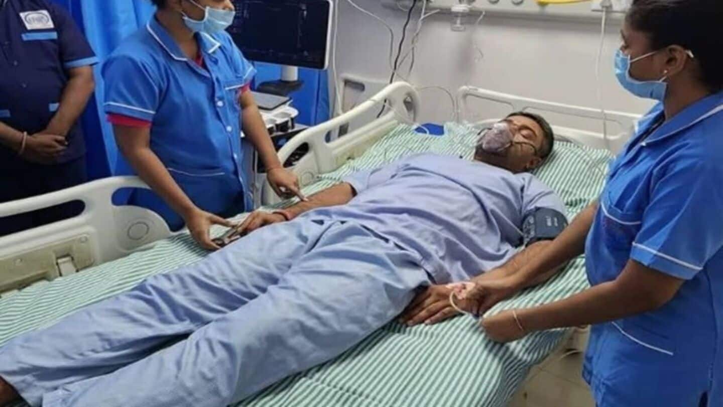 BJP leader and YouTuber Manish Kashyap thrashed by junior doctors BJP leader and YouTuber Manish Kashyap thrashed by junior doctors