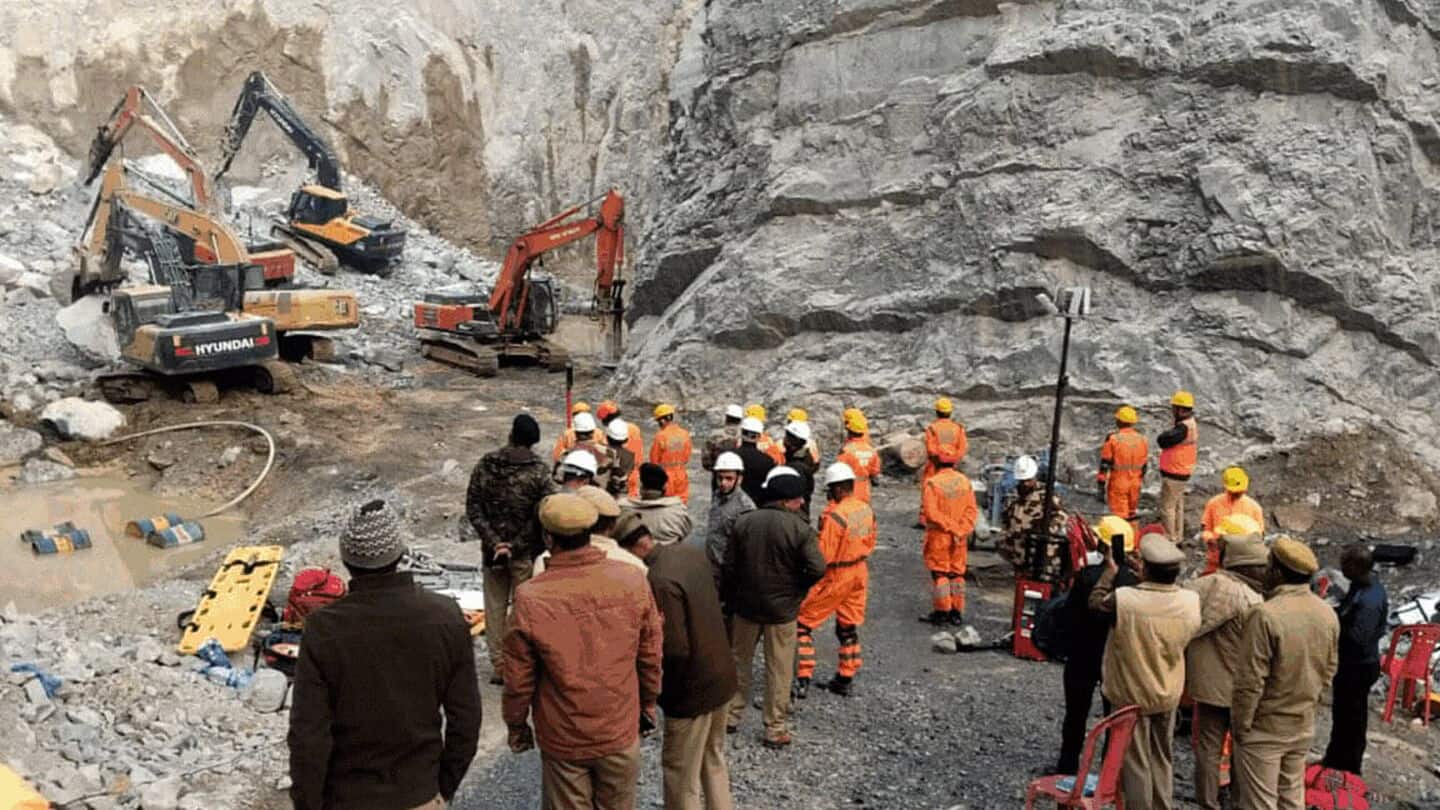 Sonbhadra stone mine collapse: Panic as 10 workers still trapped  