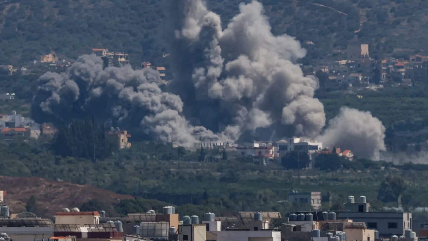 Pakistani airstrikes in Afghanistan kill 13 civilians 