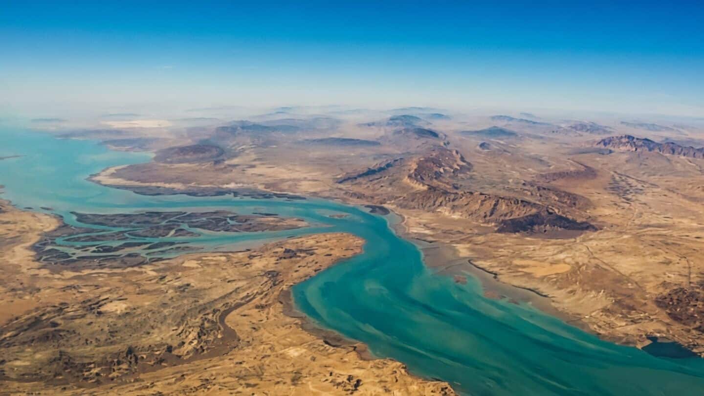 Iran, Oman hold 1st meeting on Strait of Hormuz management