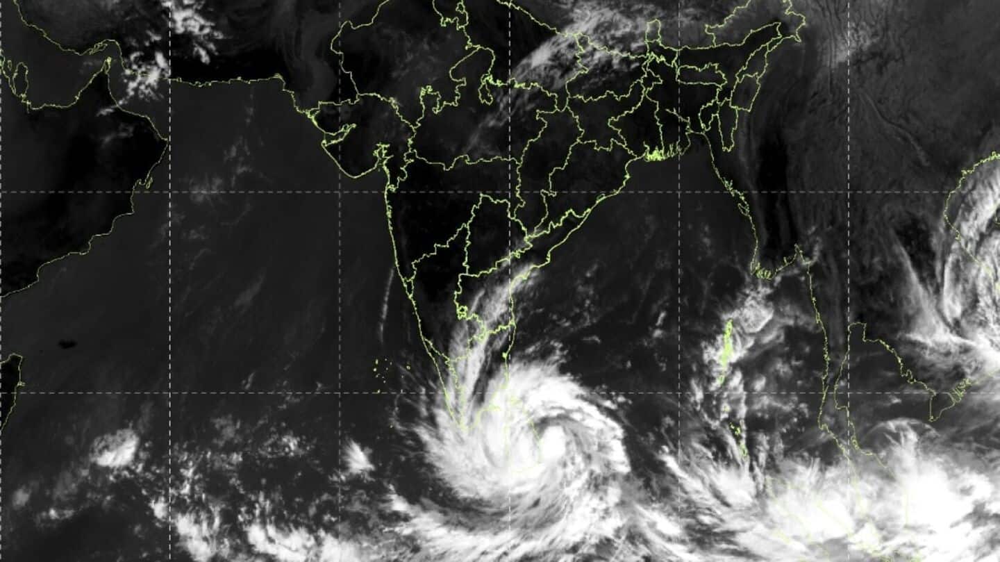 Cyclone 'Senyar' alert: IMD predicts heavy rainfall in Tamil Nadu