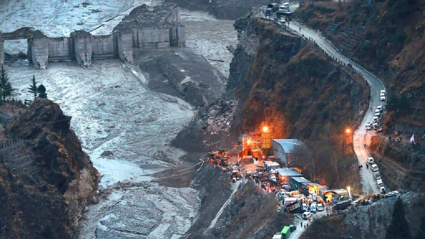 Video: Workers waiting for rescue swept away by Dehradun river 