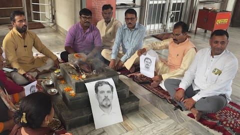 BJP performs 'buddhi shuddhi yagna' for Rahul Gandhi 