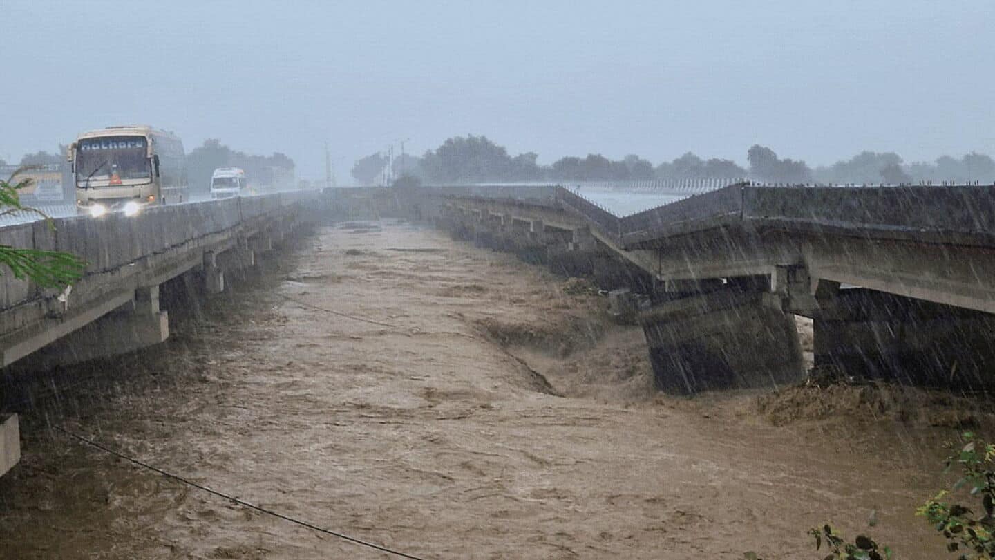 Rain batters North; 30 killed in J&K, 16 trains canceled 