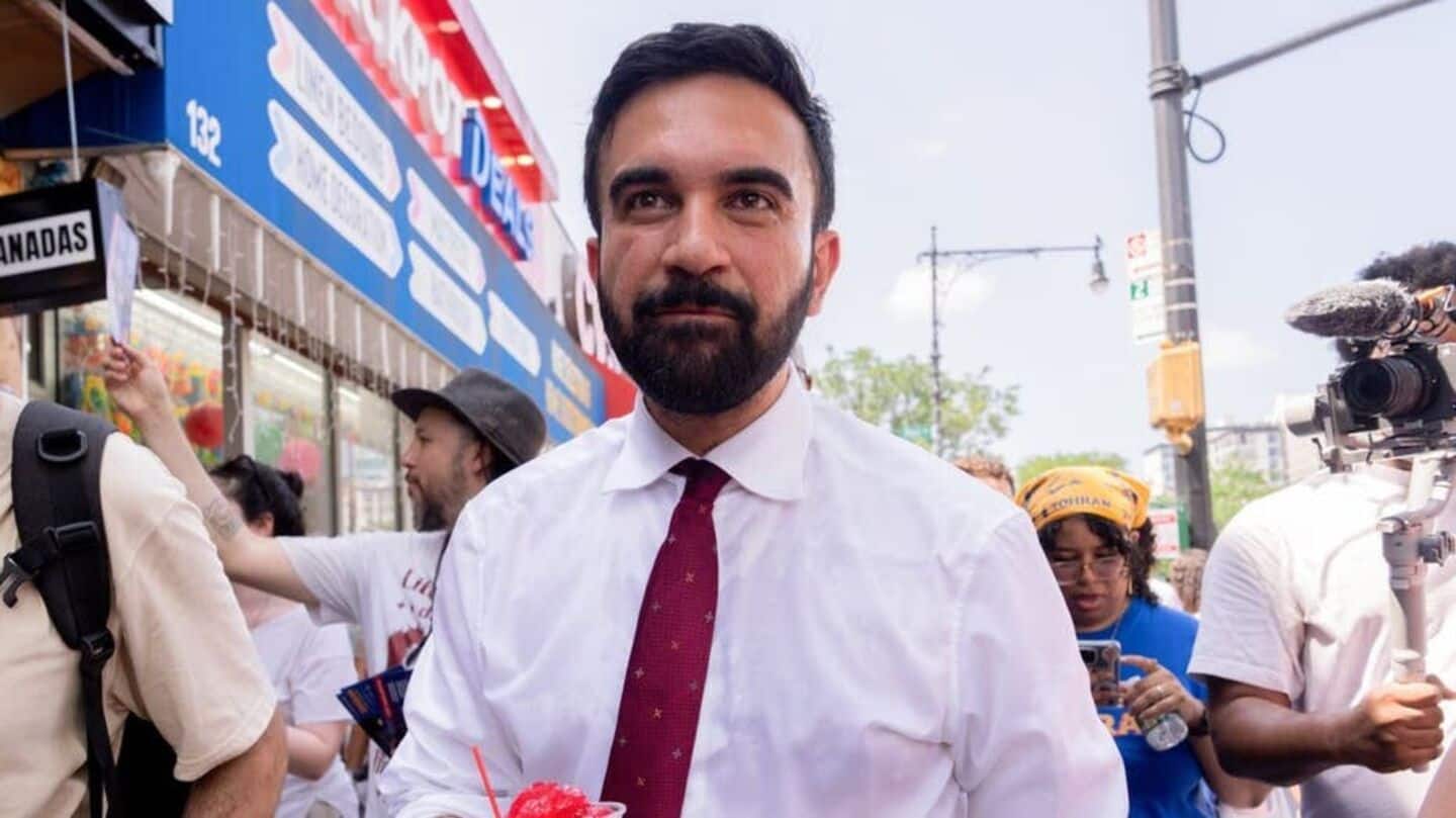 '100% Communist lunatic': Trump on New York's Indian-origin mayor candidate '100% Communist lunatic': Trump on New York's Indian-origin mayor candidate