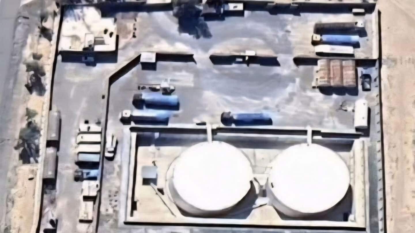 Afghanistan says Pakistan has bombed fuel depots of private airline 