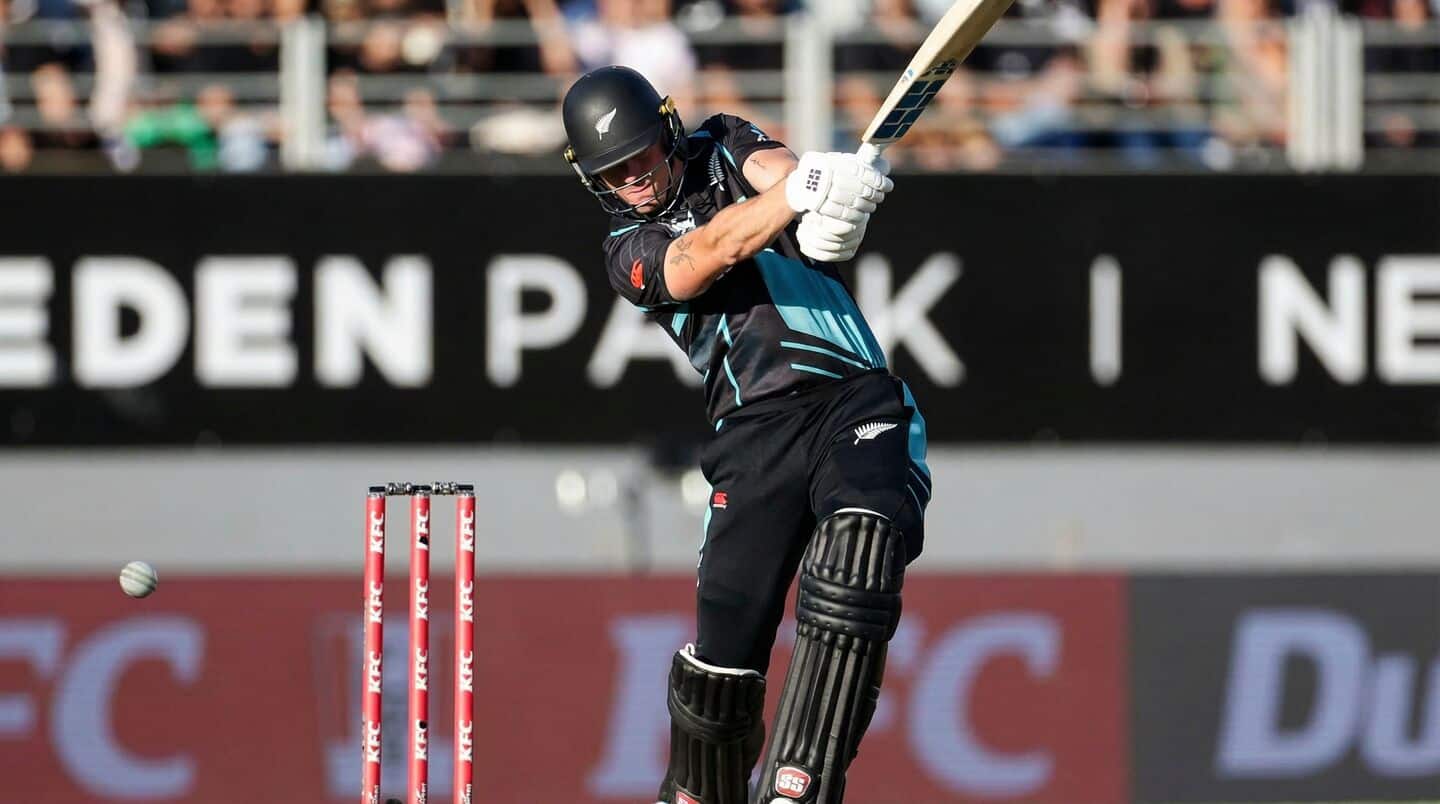 Presenting wicket-keepers with most runs in a T20 WC edition