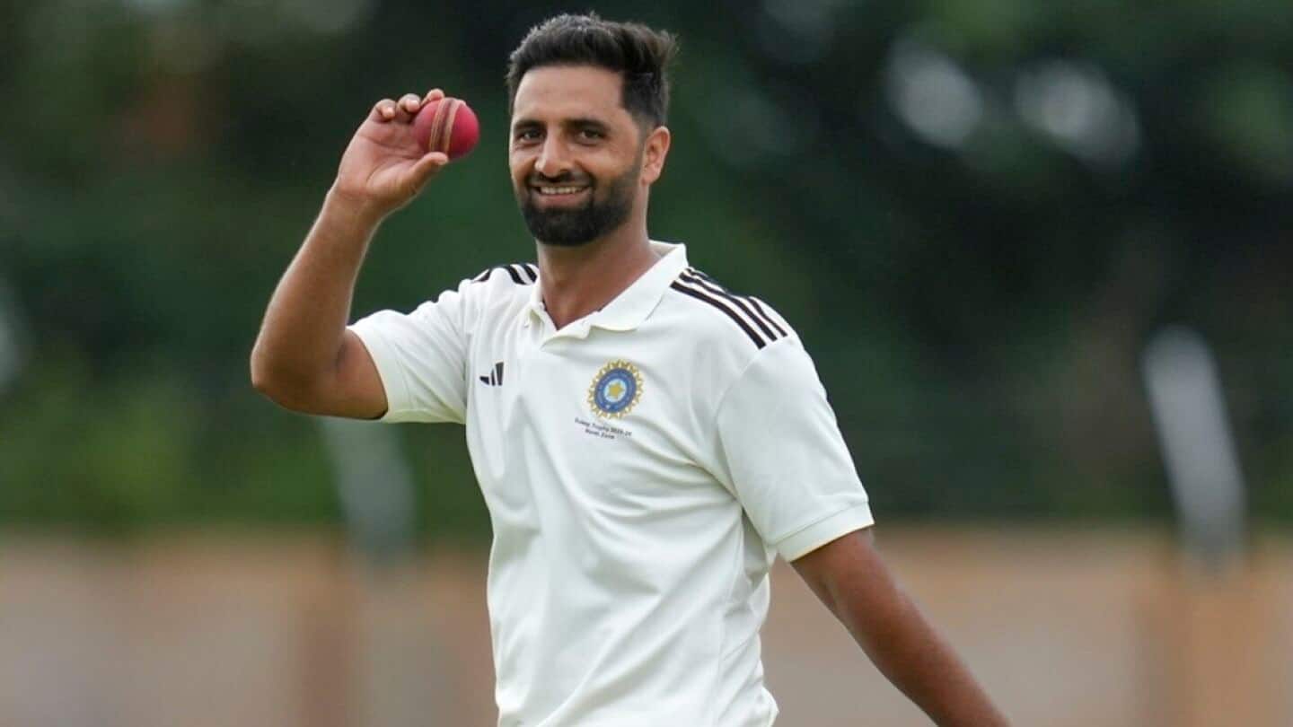 Ranji Trophy: Auqib Nabi's registers match 10-fer vs Rajasthan