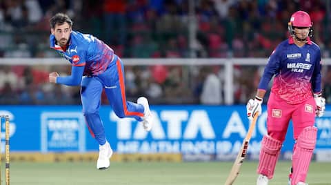 IPL 2026: Axar praises 'legend' Starc after DC's record win