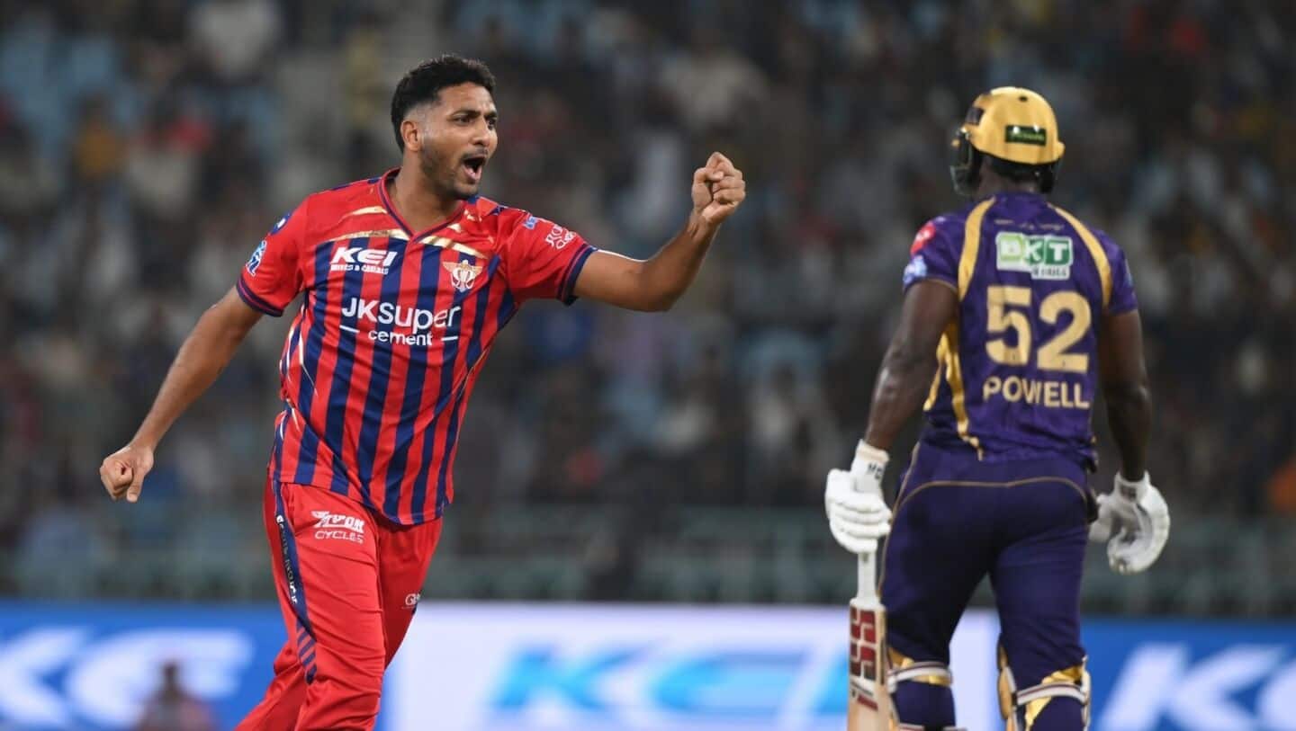 Which uncapped bowler owns best bowling figures in IPL history?