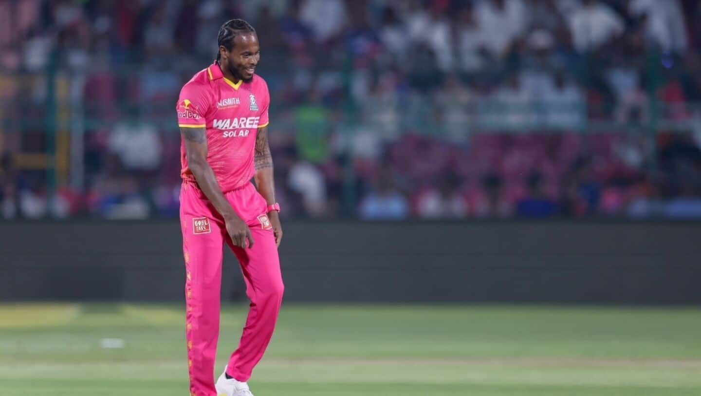 Unwanted feat! Jofra Archer bowls longest-ever opening over in IPL