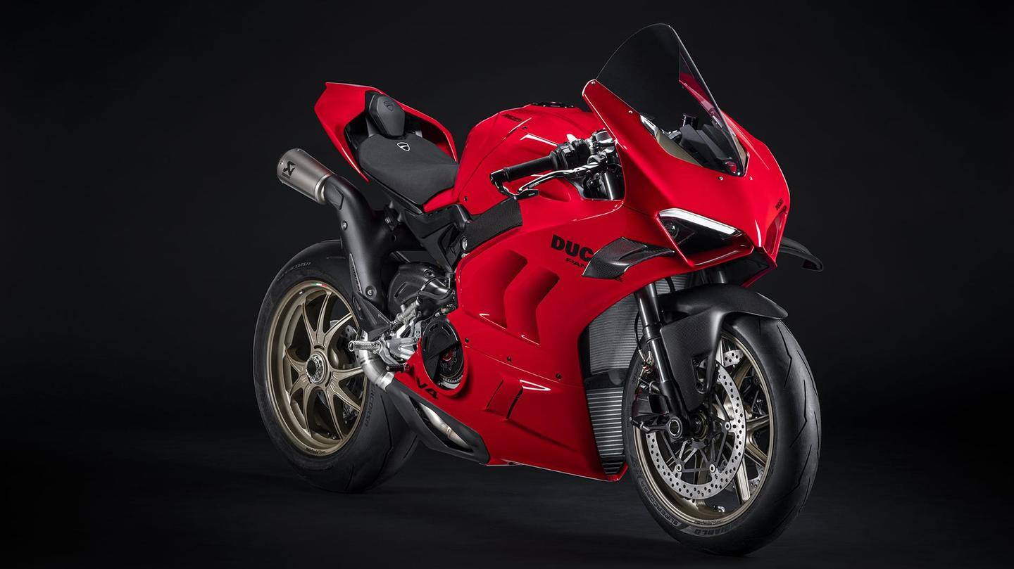 2022 Ducati Panigale V4 launched at Rs. 26.5 lakh