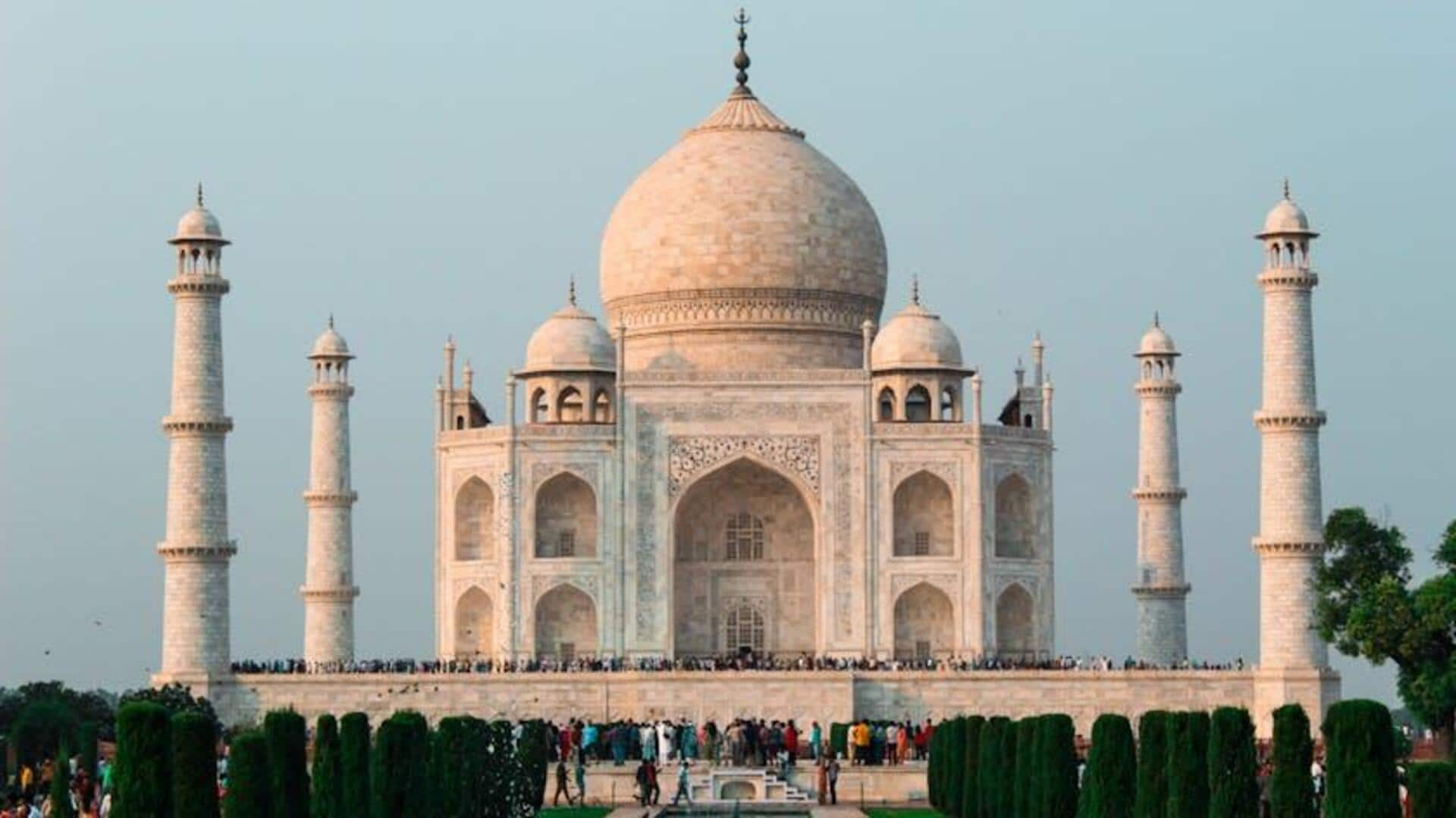 Exploring Mughal architectural wonders in Agra