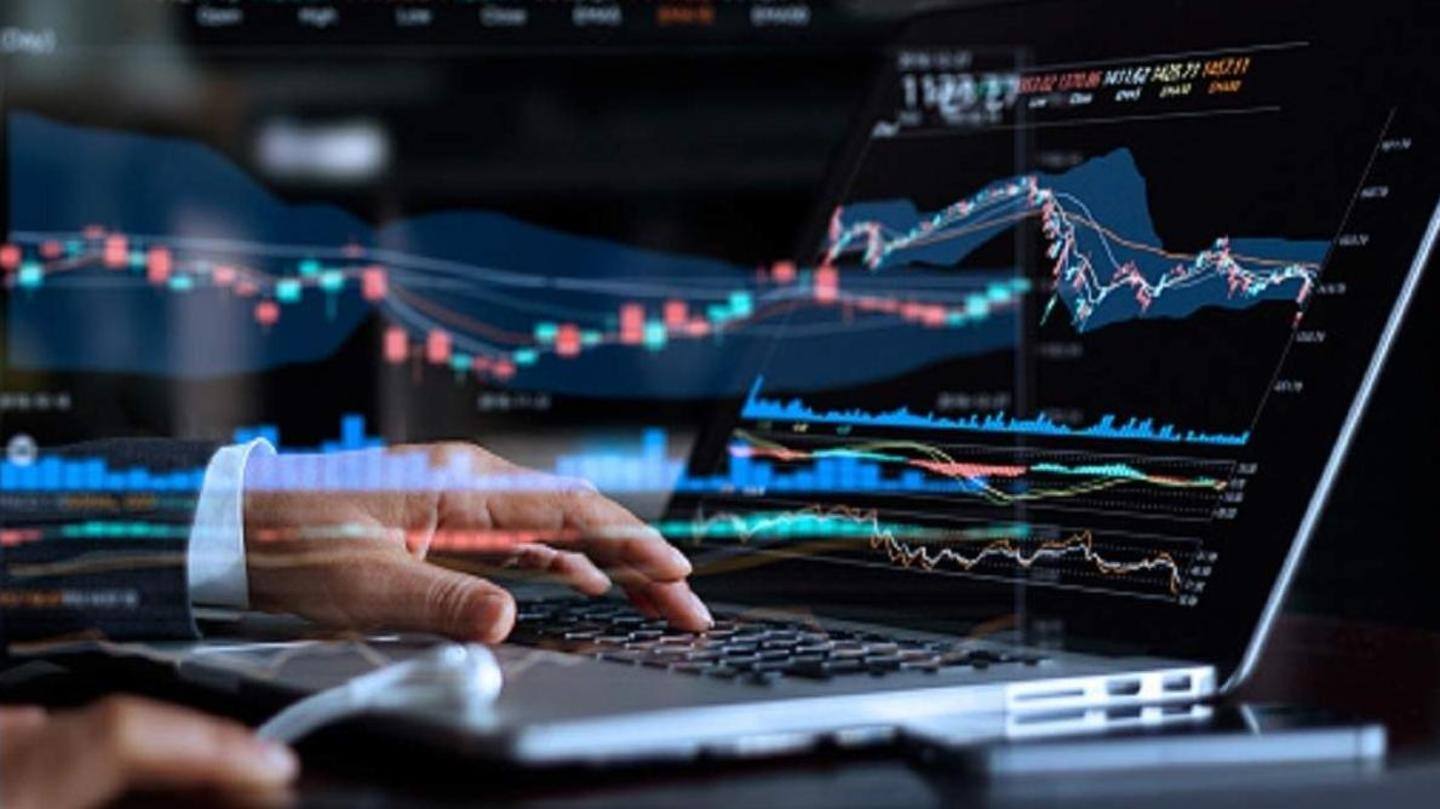 FIIs offloaded shares worth Rs. 1,896.02 crore on Wednesday FIIs offloaded shares worth Rs. 1,896.02 crore on Wednesday