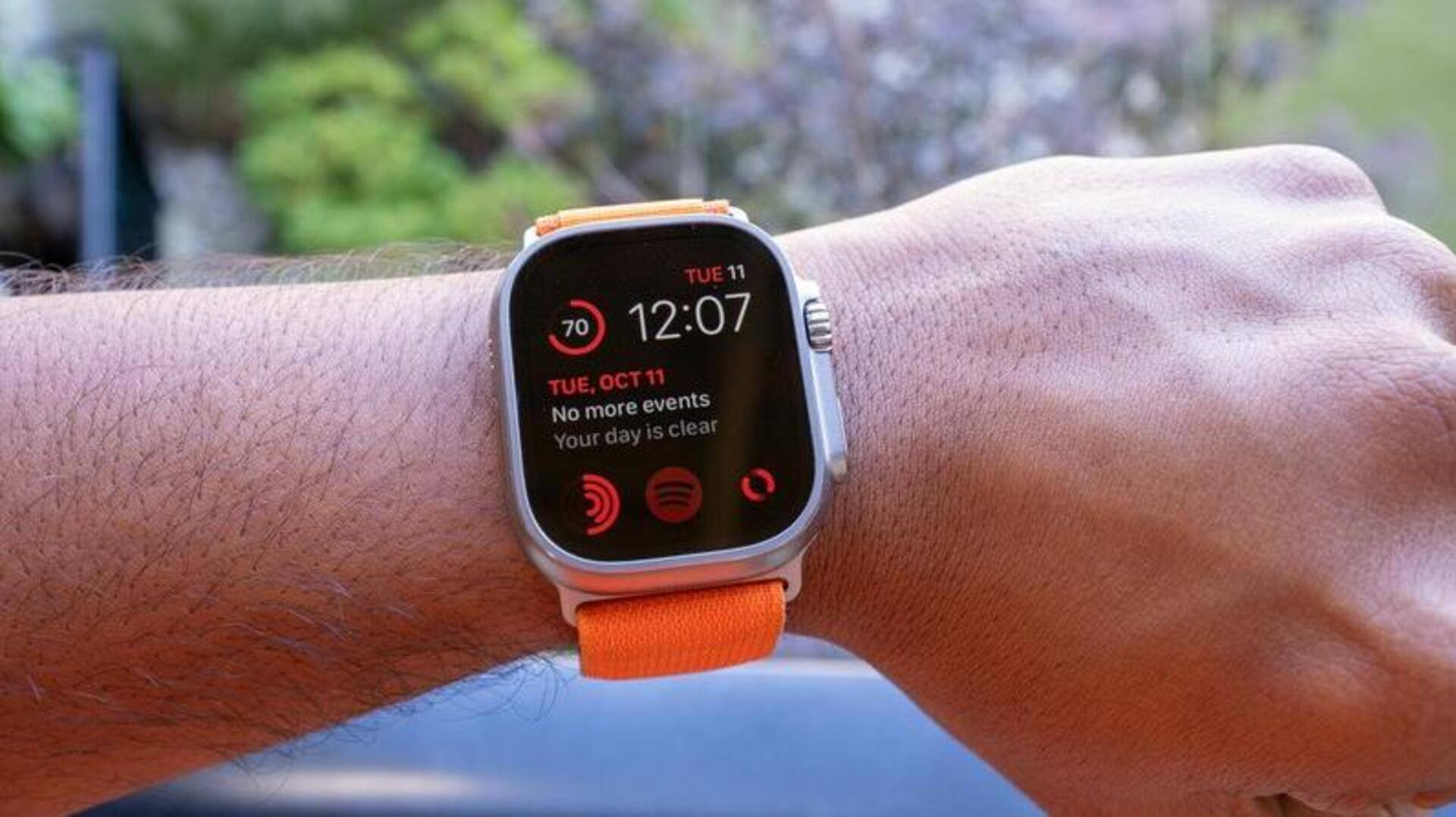 Apple Watch Ultra struggling with low light visibility: Report