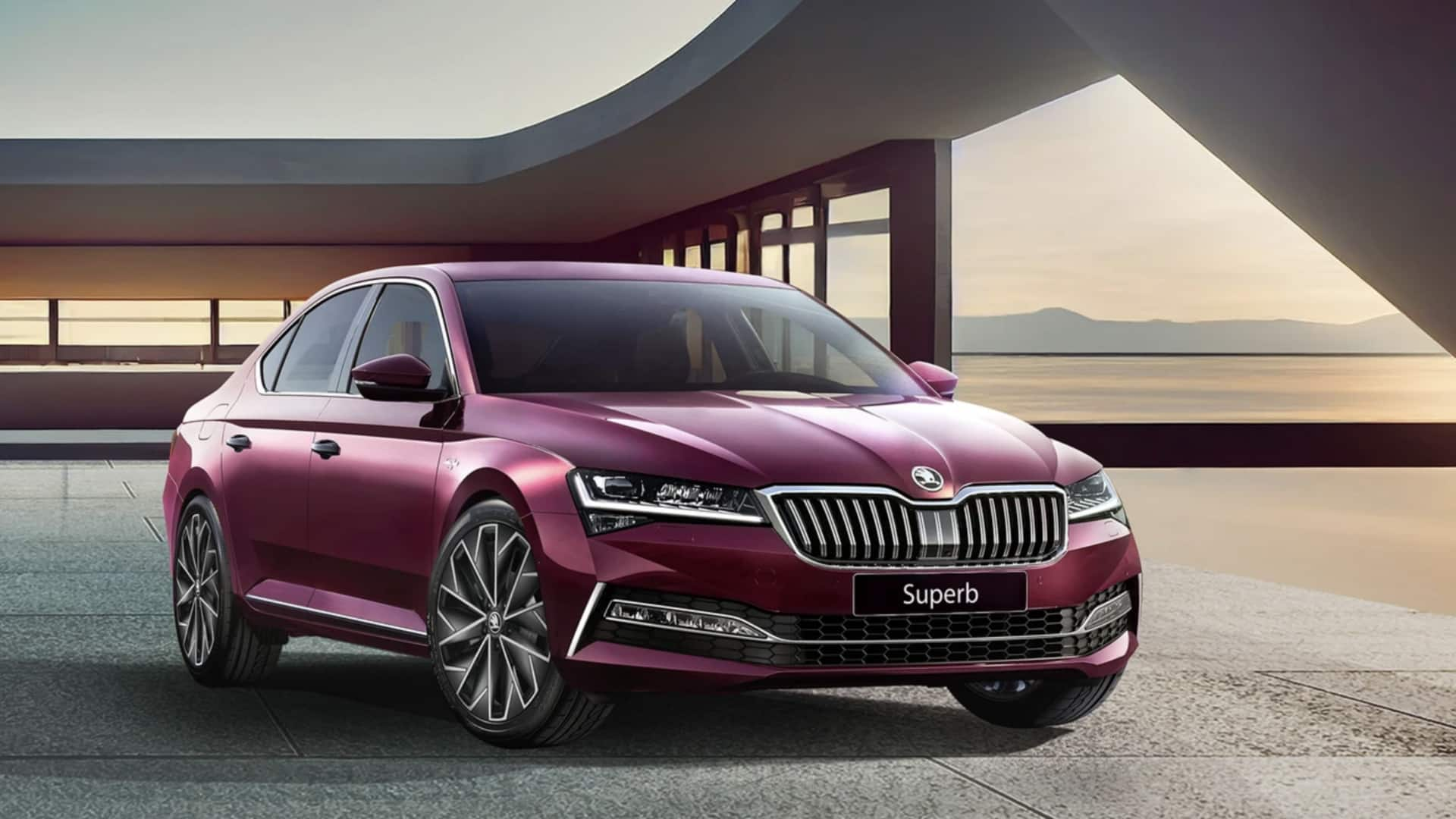 SKODA SUPERB available with whopping ₹18L discount in India