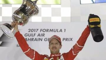 F1: Sebastian Vettel beats Lewis Hamilton to Bahrain title