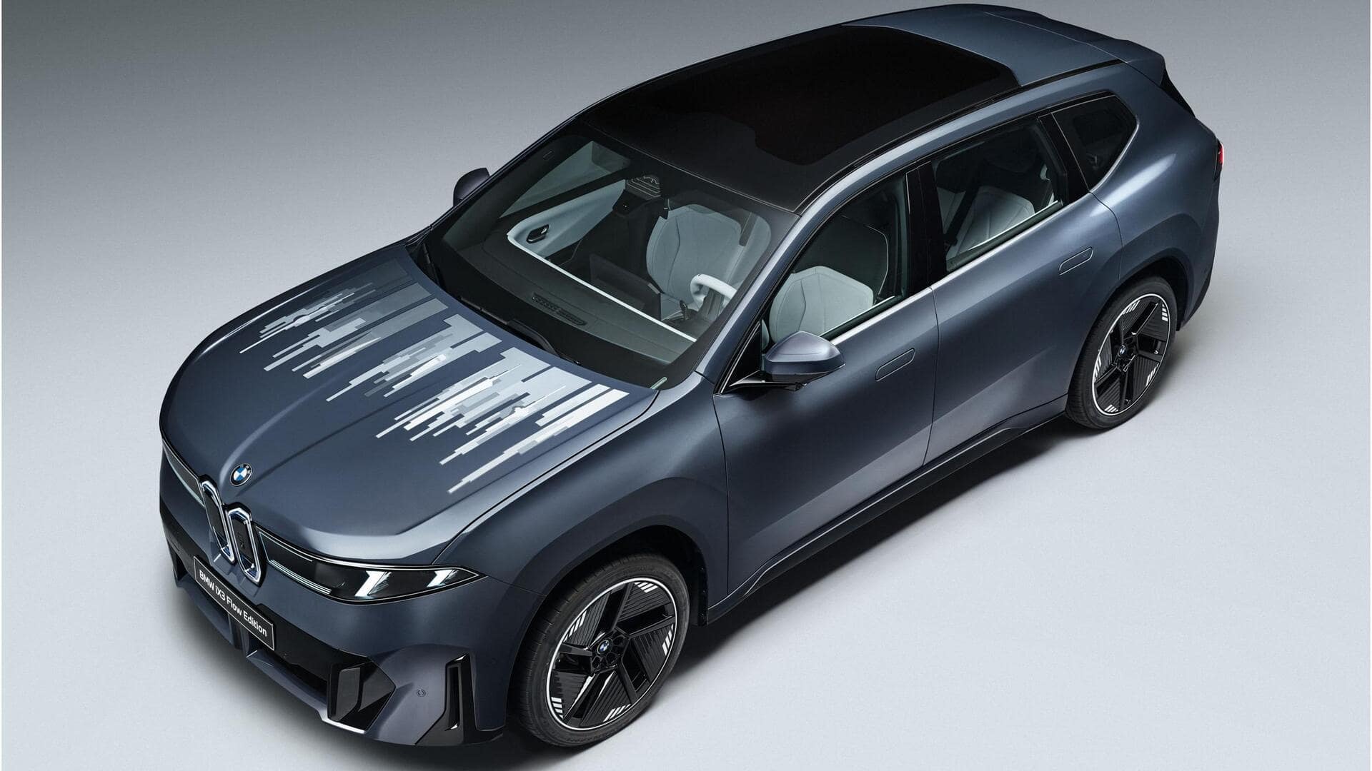 BMW moves closer to introducing a color-changing car 