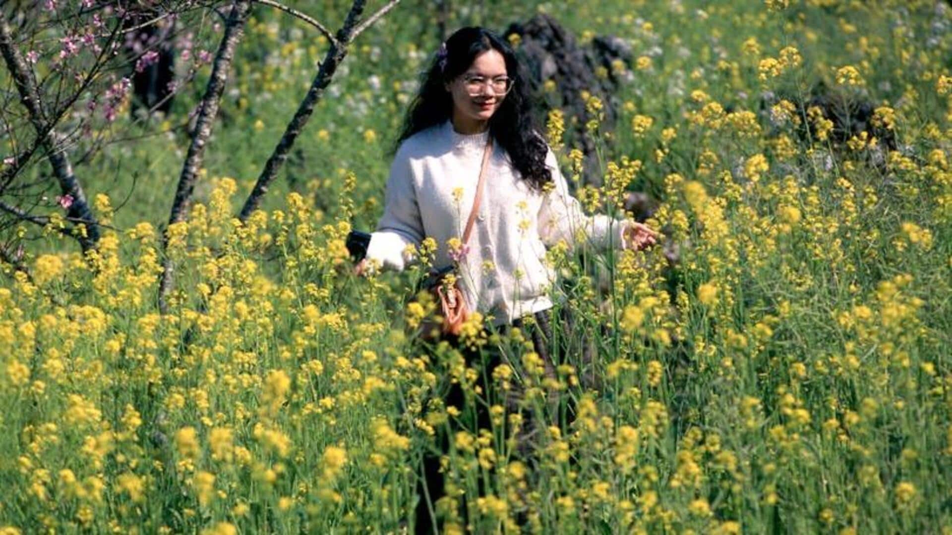 How nature walks can help you feel more present How nature walks can help you feel more present