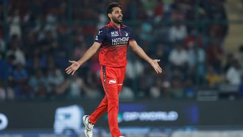 IPL: Which fast bowler owns most three-wicket hauls?