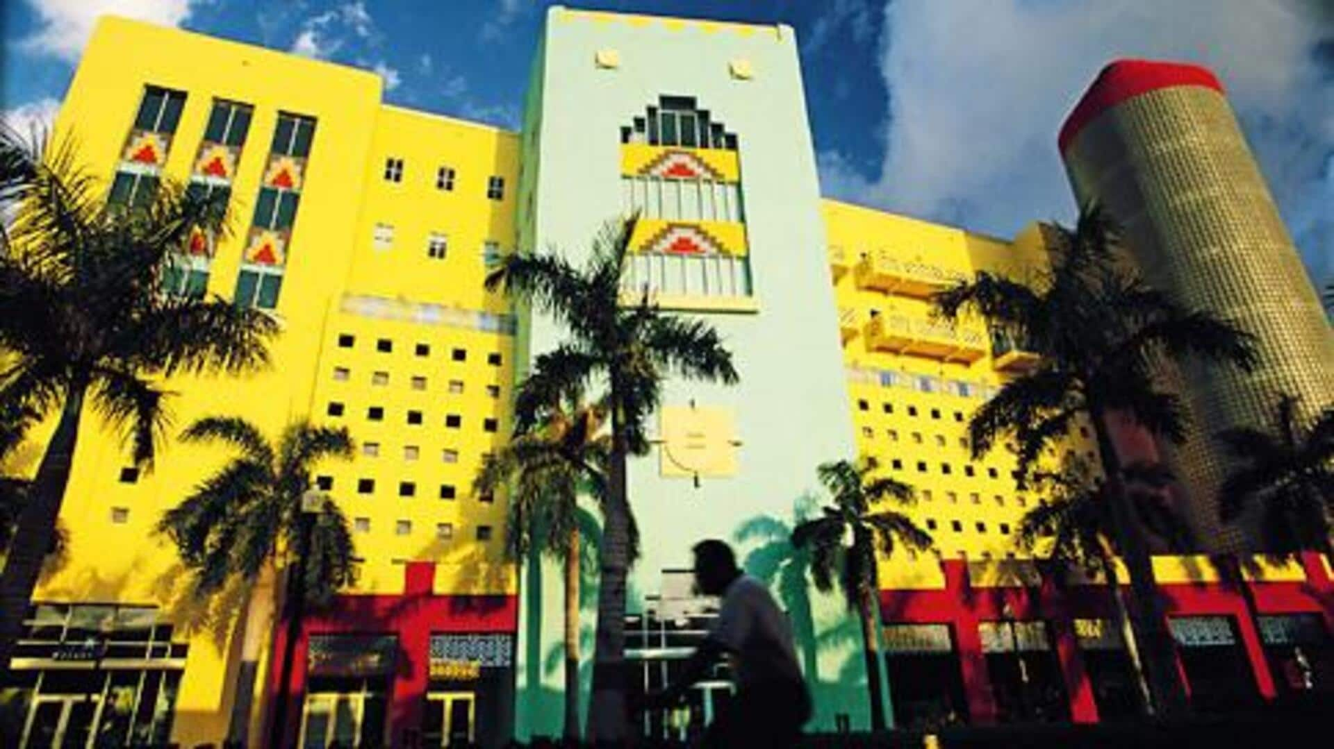 Stroll through Miami's vibrant Art Deco District