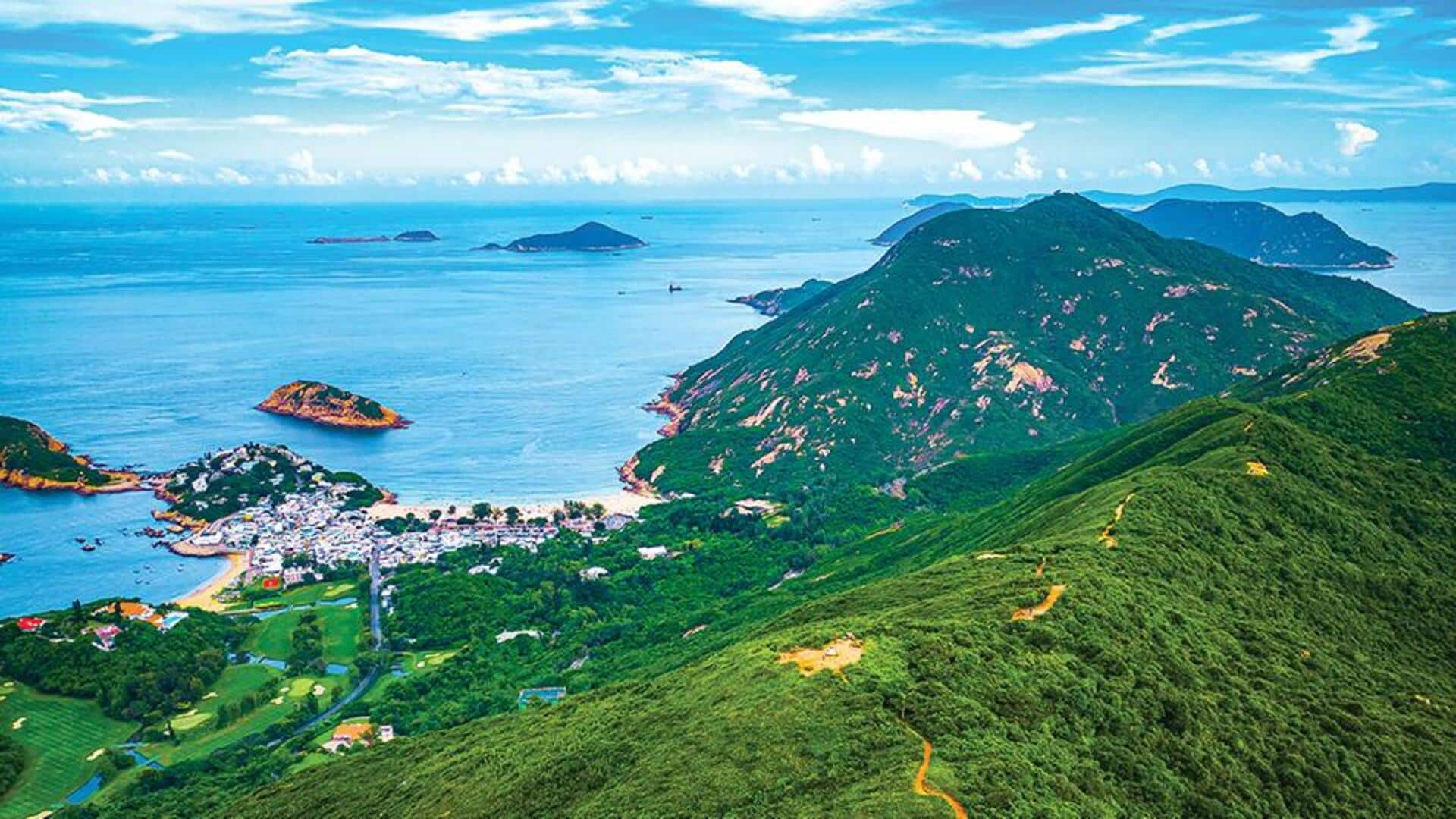 Hiking Dragon's Back: A Hong Kong adventure