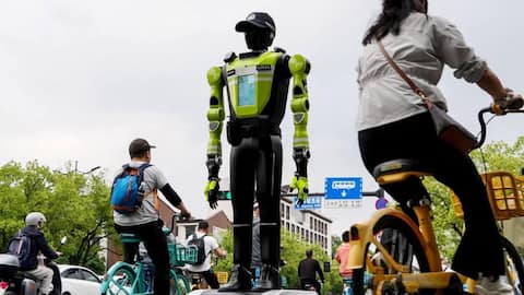 China to give humanoid robots national IDs like humans 