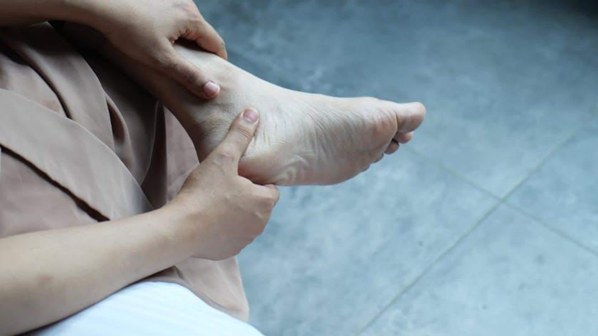 5 foot massage techniques for instant calm 5 foot massage techniques for instant calm