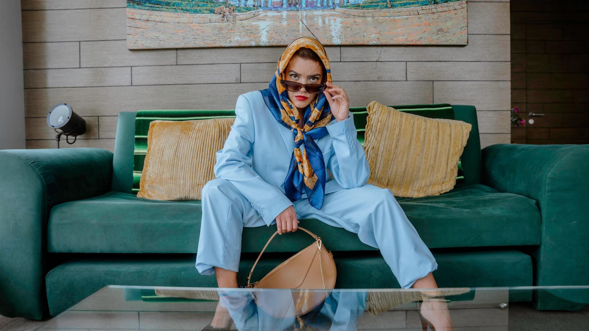 5 easy ways to style a scarf like a pro