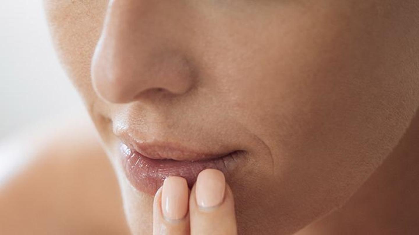 Have dark lips? These effective remedies will help lighten them