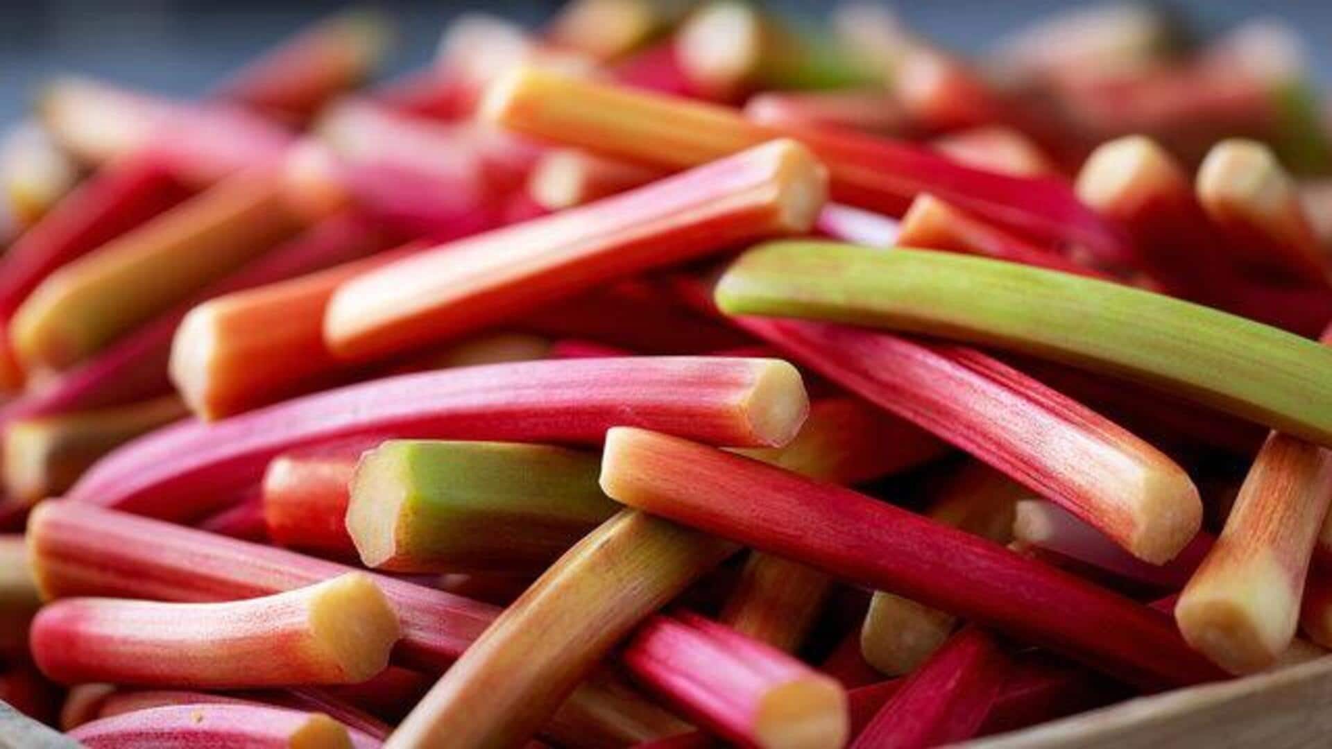 5 healthy breakfast recipes using rhubarb