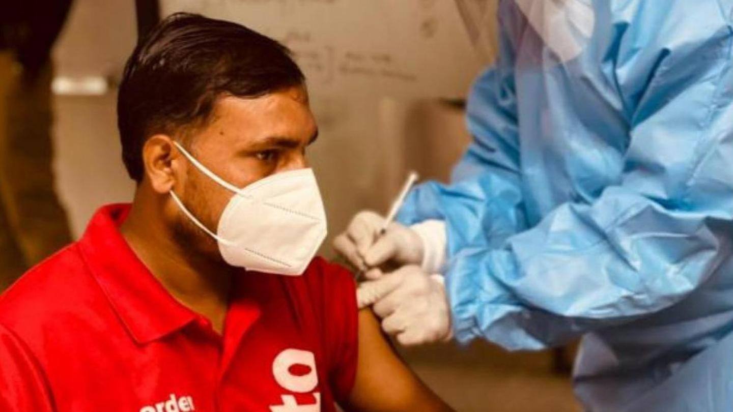 Meanwhile, Zomato has also begun vaccinating its delivery staff Meanwhile, Zomato has also begun vaccinating its delivery staff
