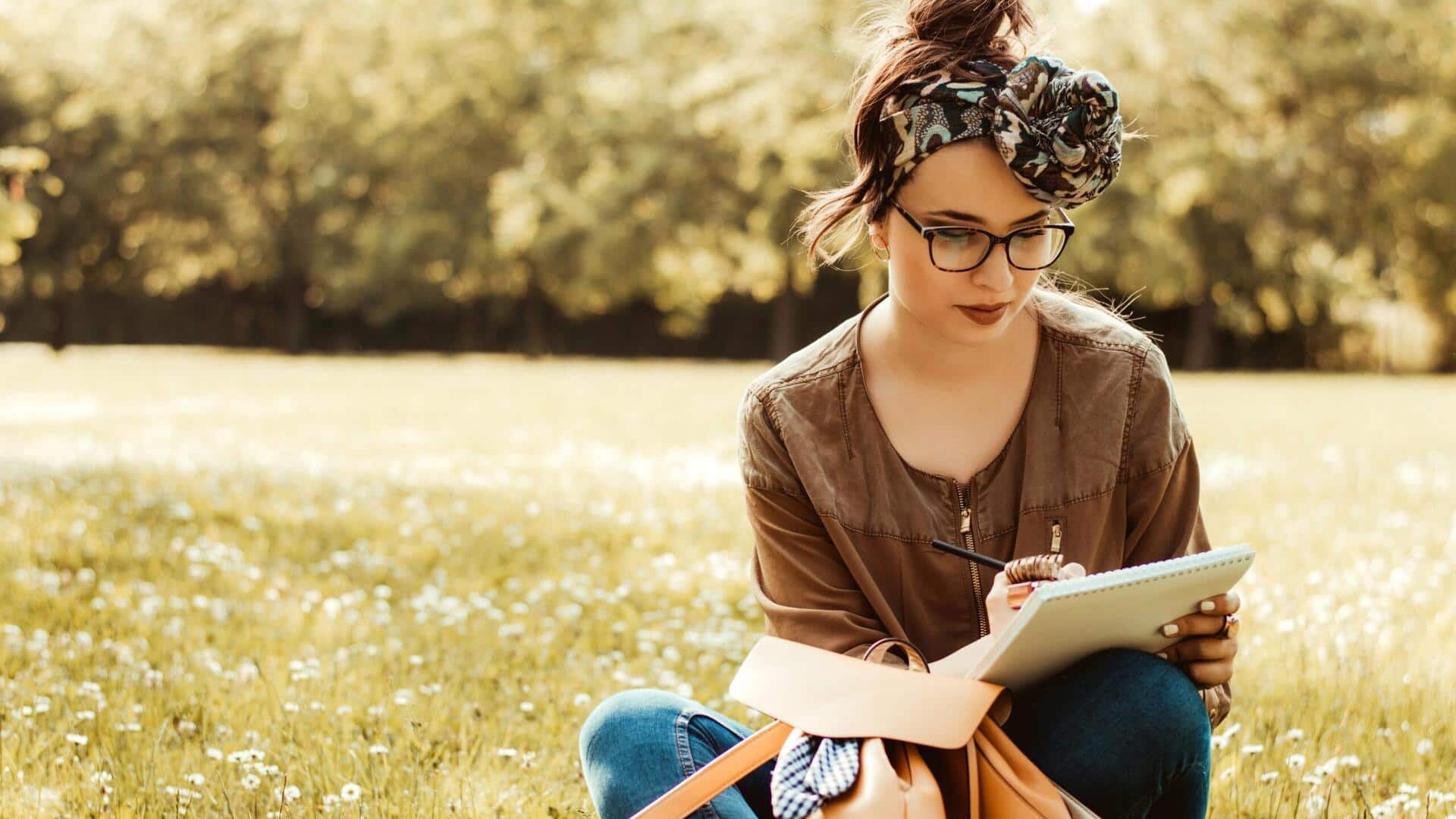 Why health experts think journaling is a powerful practice