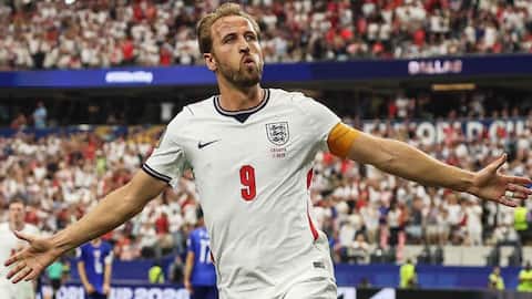 FIFA World Cup: Harry Kane shines as England down Croatia