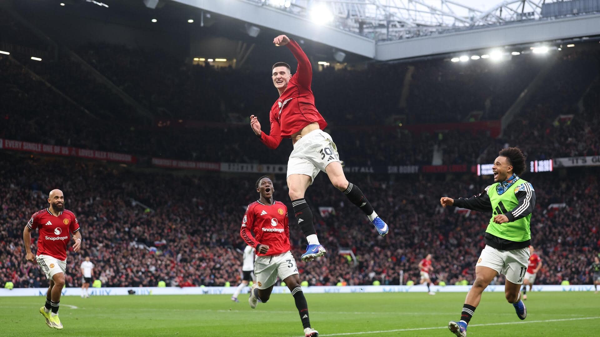 Benjamin Sesko's stoppage-time winner sees Manchester United pip Fulham: Stats