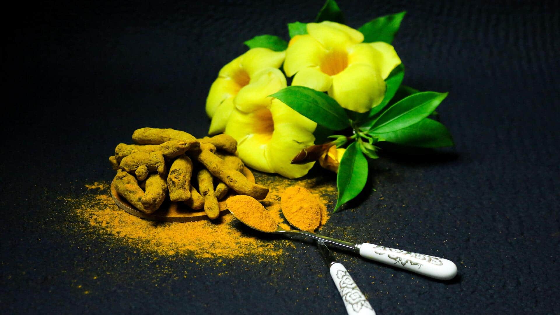 The powerful benefits of mixing turmeric and black pepper