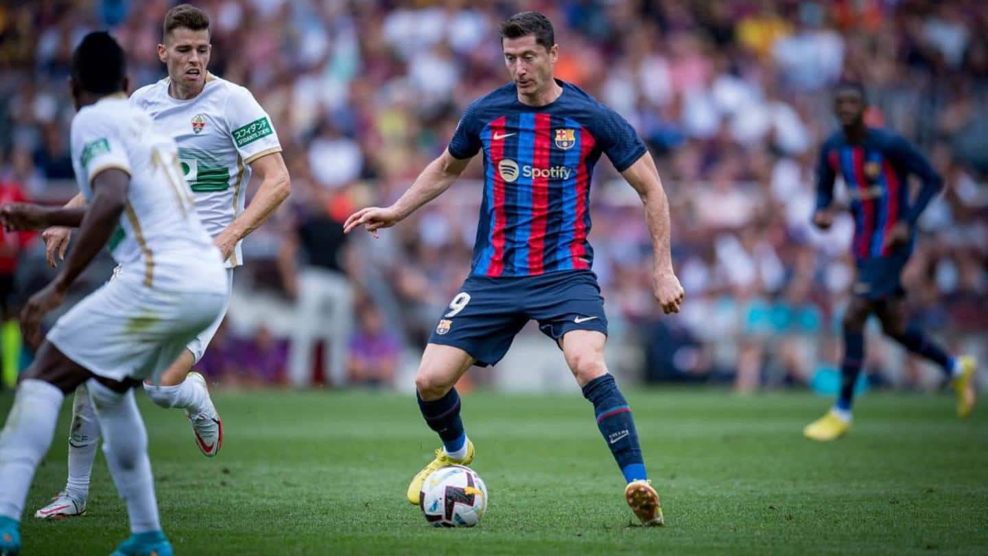 Robert Lewandowski shines as Barcelona humble Elche in La Liga