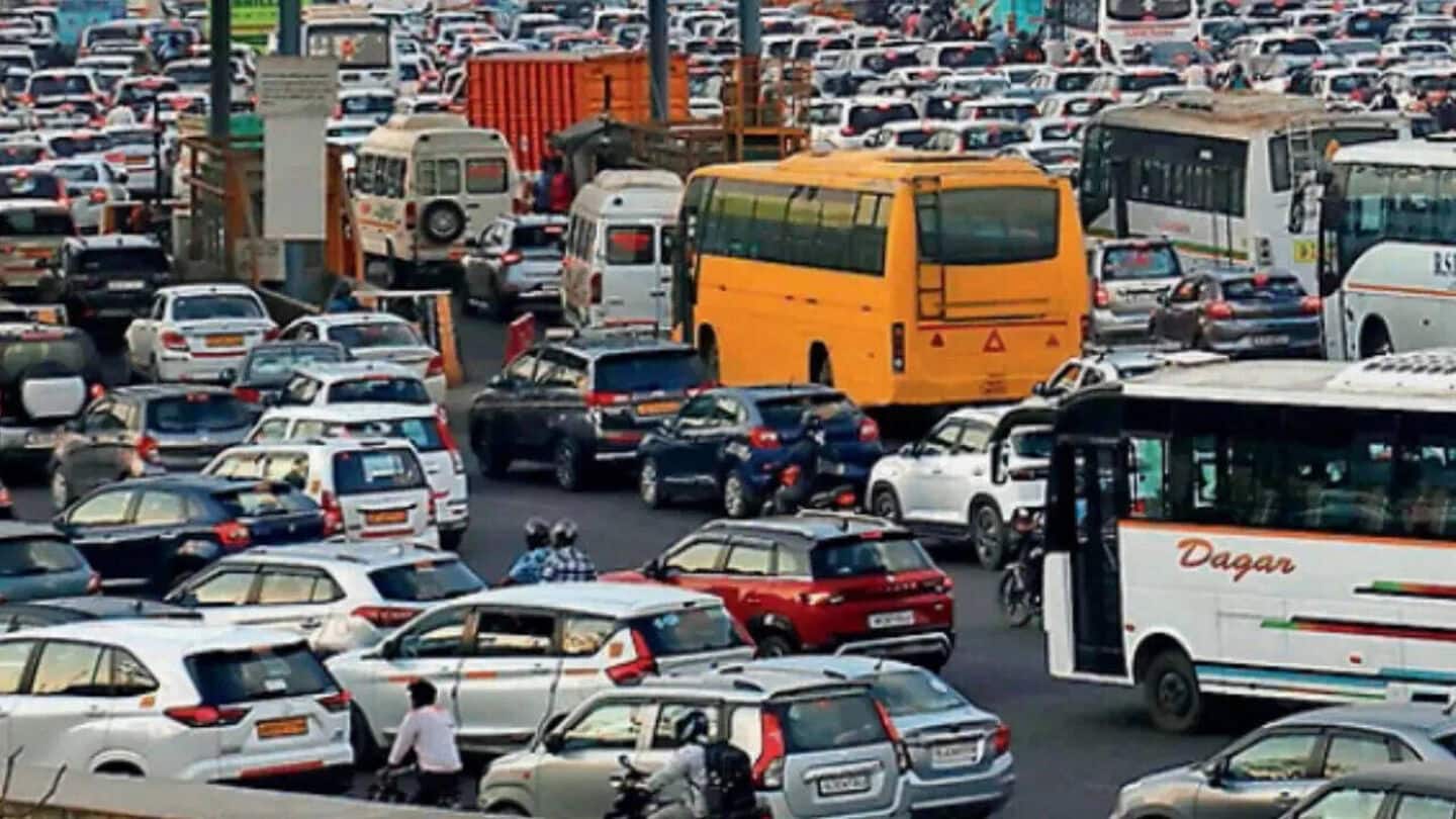 Gadkari proposes removing Delhi's entry toll booths Gadkari proposes removing Delhi's entry toll booths