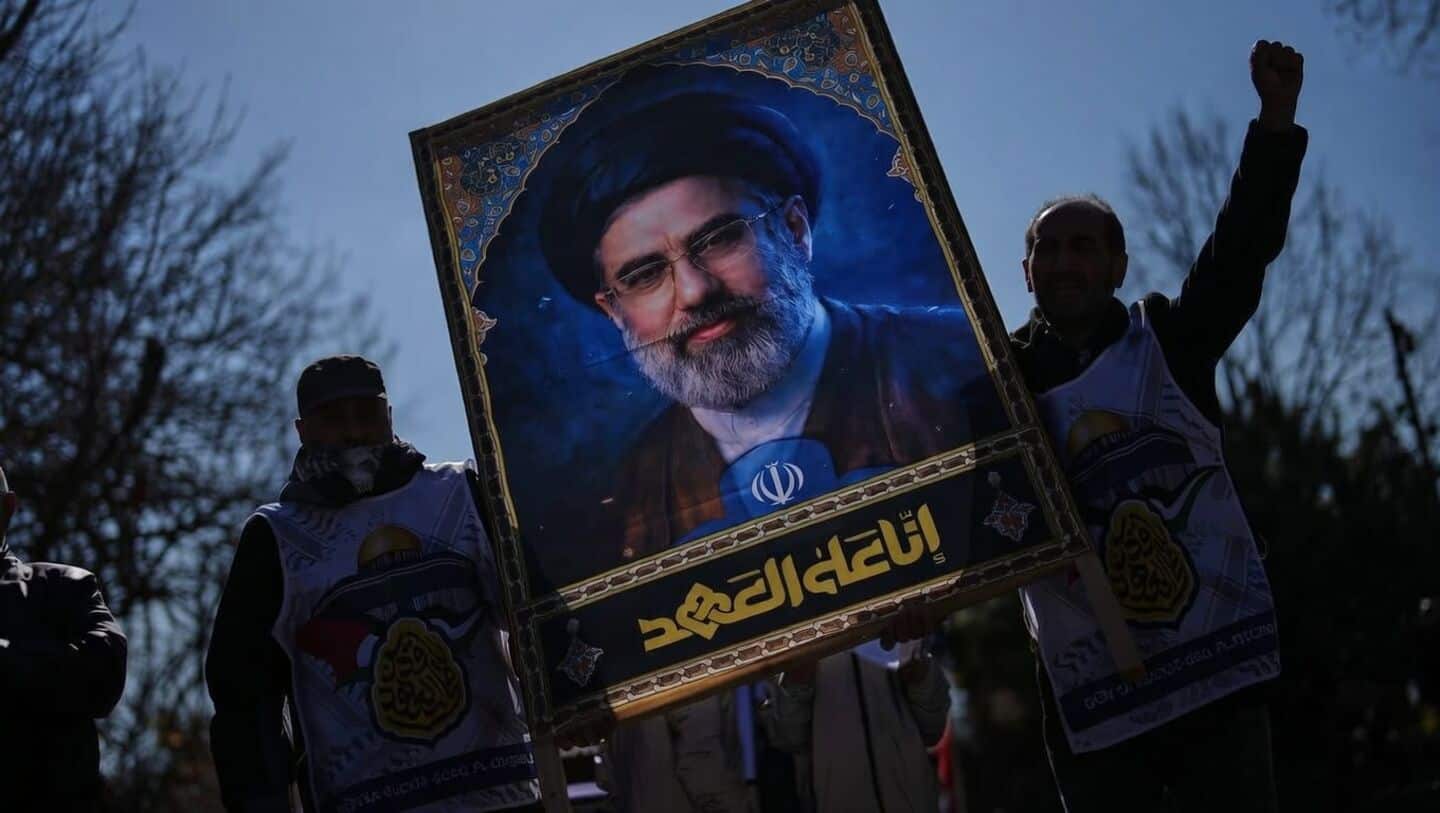 Is Iran's Mojtaba Khamenei secretly recuperating at Putin's Moscow residence?