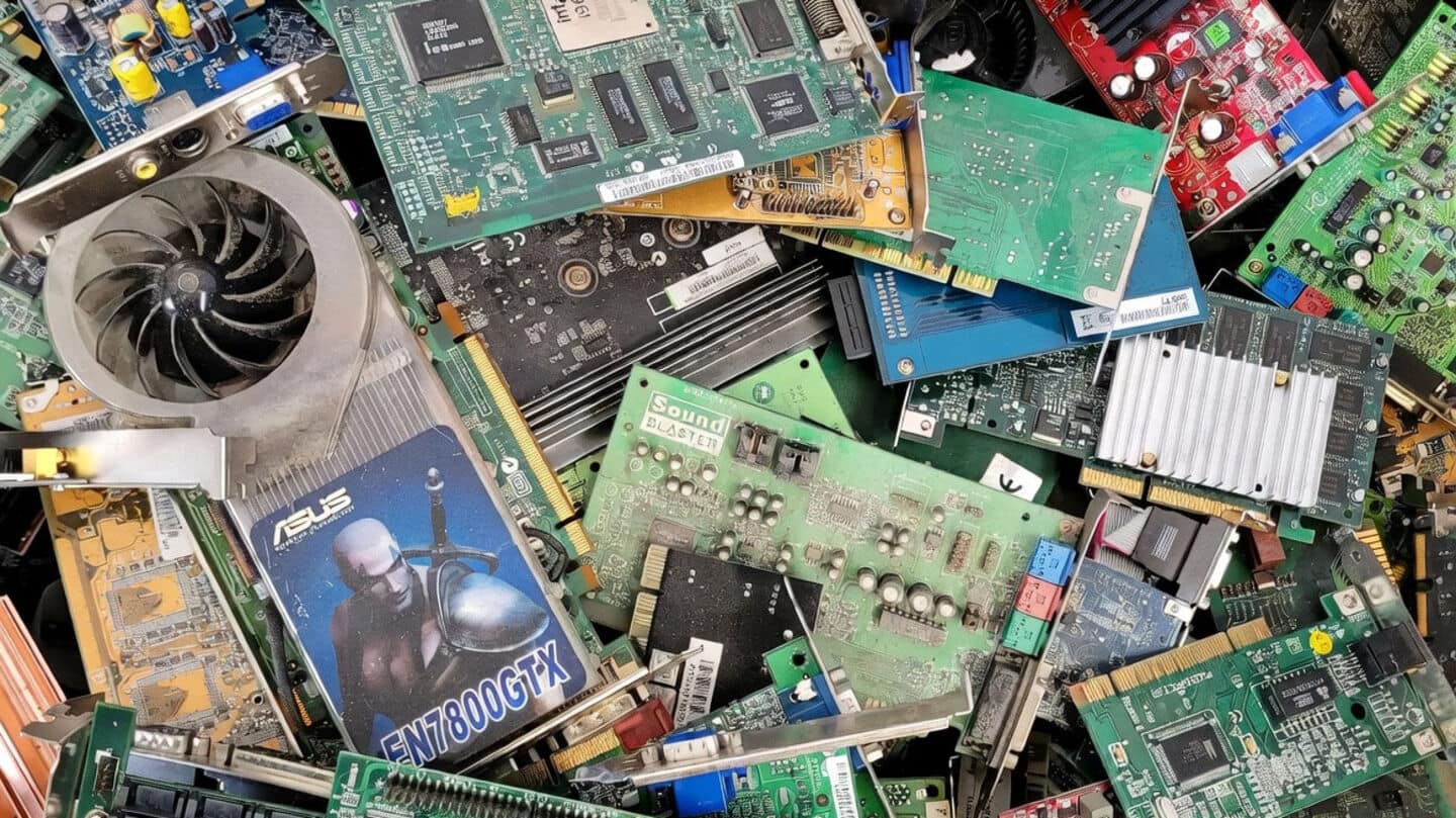 Thailand to return 284 metric tons of e-waste to US