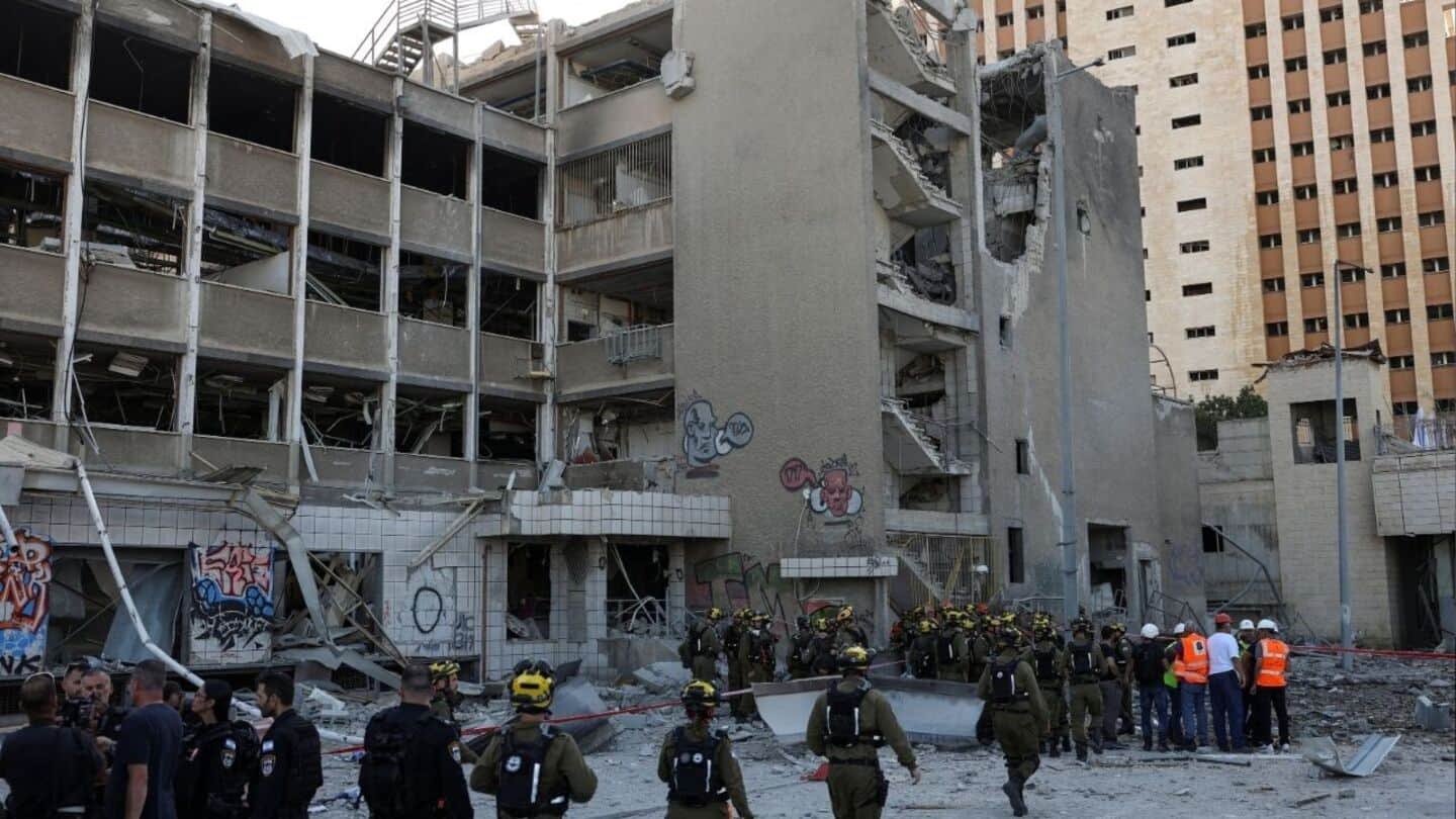 Iran fires missiles at Israel after US strikes nuclear sites Iran fires missiles at Israel after US strikes nuclear sites