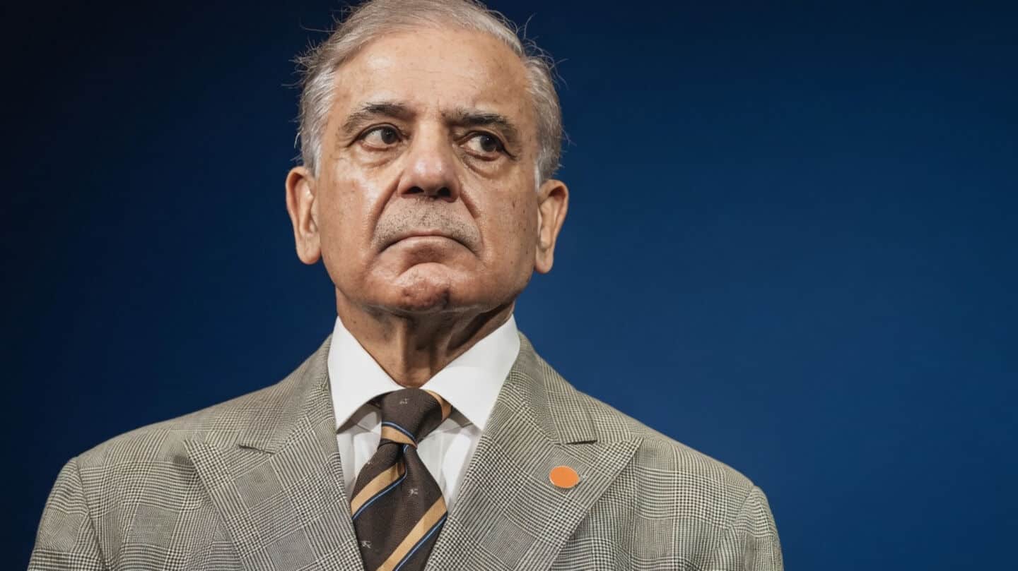 Shehbaz warns India over IWT ahead of Independence Day