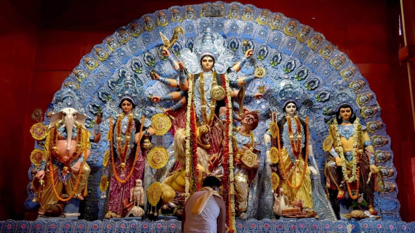 Durga Puja in CR Park: AAP, Delhi Police trade accusations