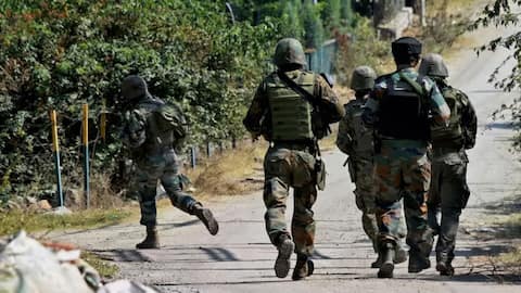 Army officer's wife held for allegedly sharing information with spies