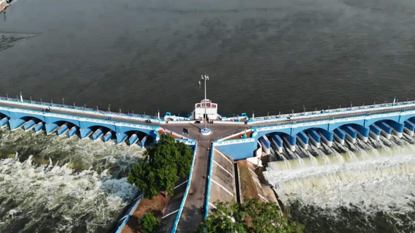 SC directs Karnataka to follow Cauvery Water Management Authority's directions