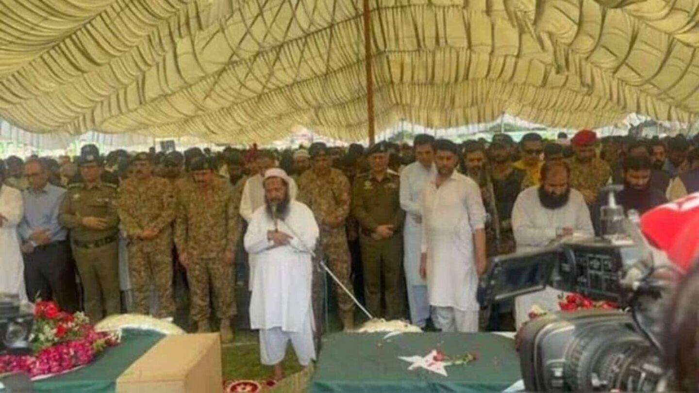 Who's Hafiz Abdur Rauf—seen leading terrorists' funeral killed by India Who's Hafiz Abdur Rauf—seen leading terrorists' funeral killed by India