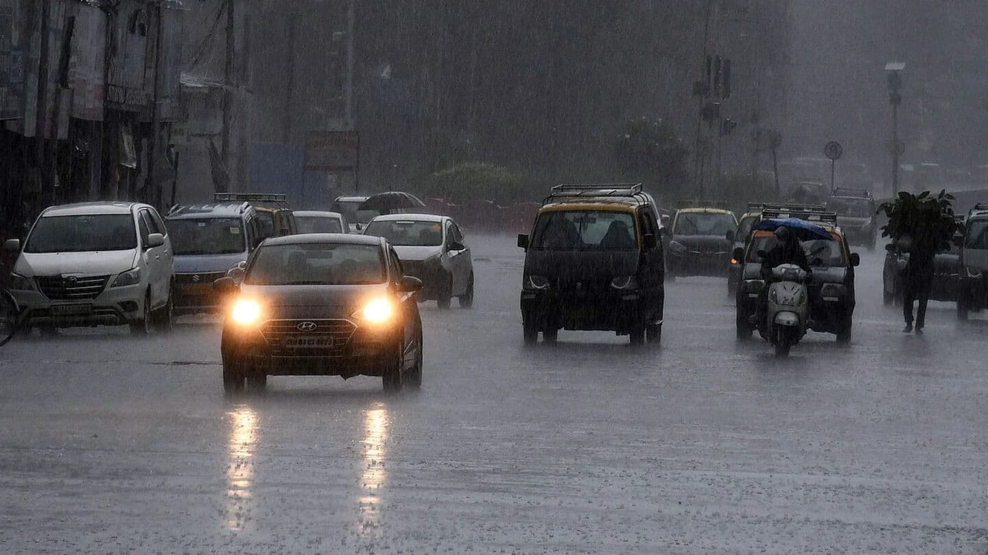 Roads waterlogged, subway shut after heavy rainfall in Mumbai 