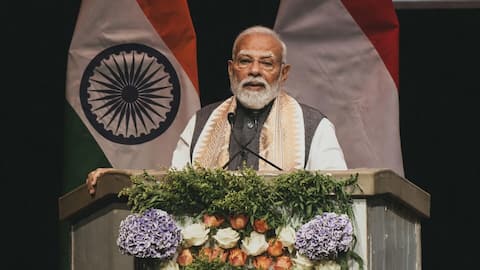 PM Modi pays tribute to soldiers on Kargil Vijay Diwas